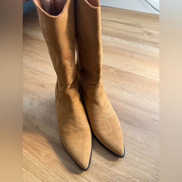 Shoes - Dark Tan Suede Chunky Heel Women's embroidery Cowgirl Boots